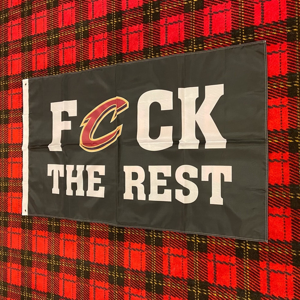 Brand new Cleveland Cavaliers banner flag